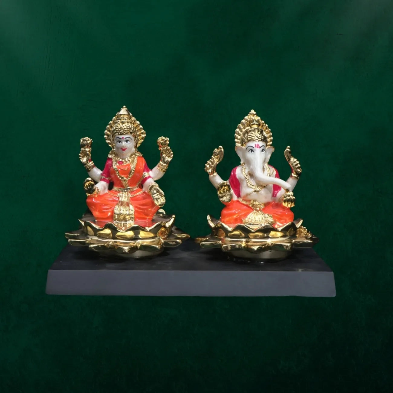 Lakshmi Ganesh 999 Silver Plated Auspicious Idol Pair