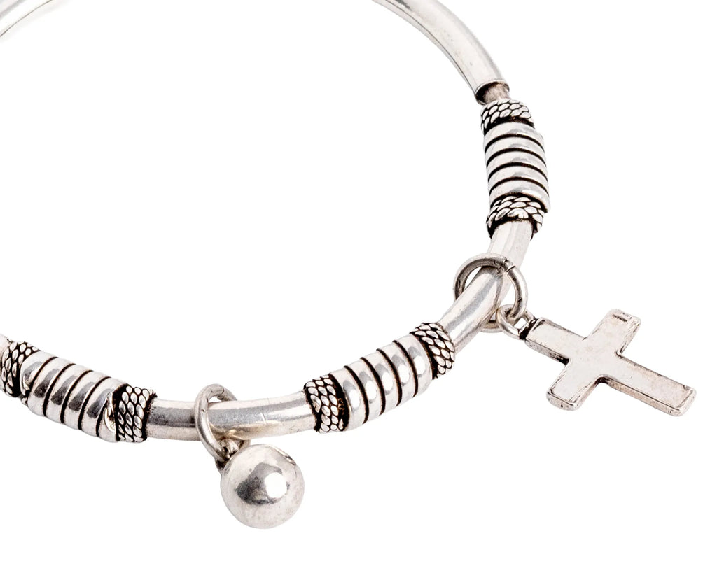 Keepsakes Faith Charm Silver Kada