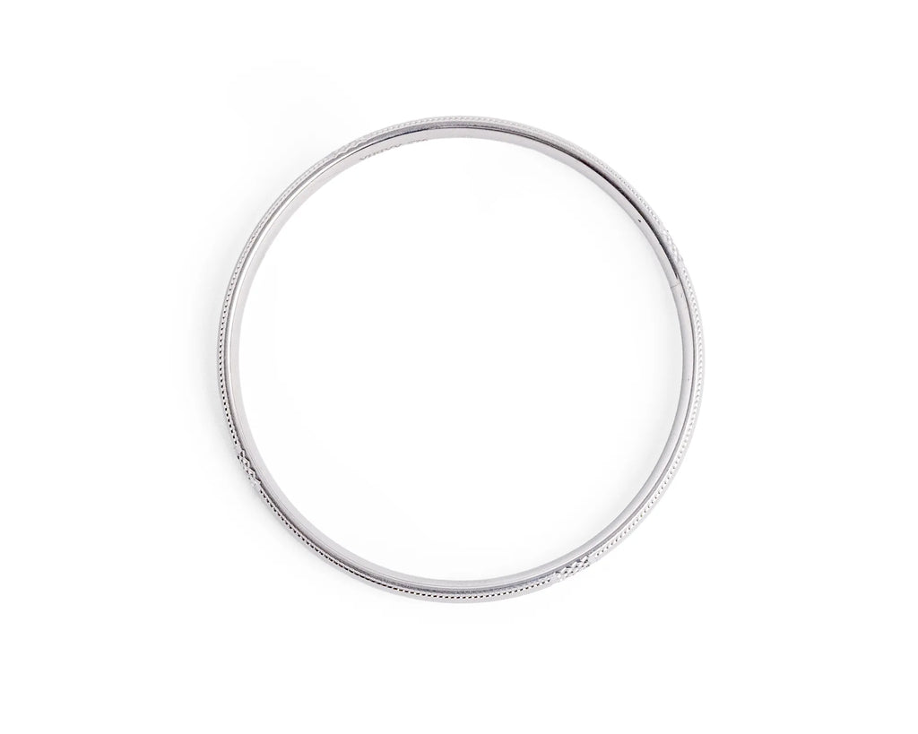 Keepsakes Classic Textured Silver Kada