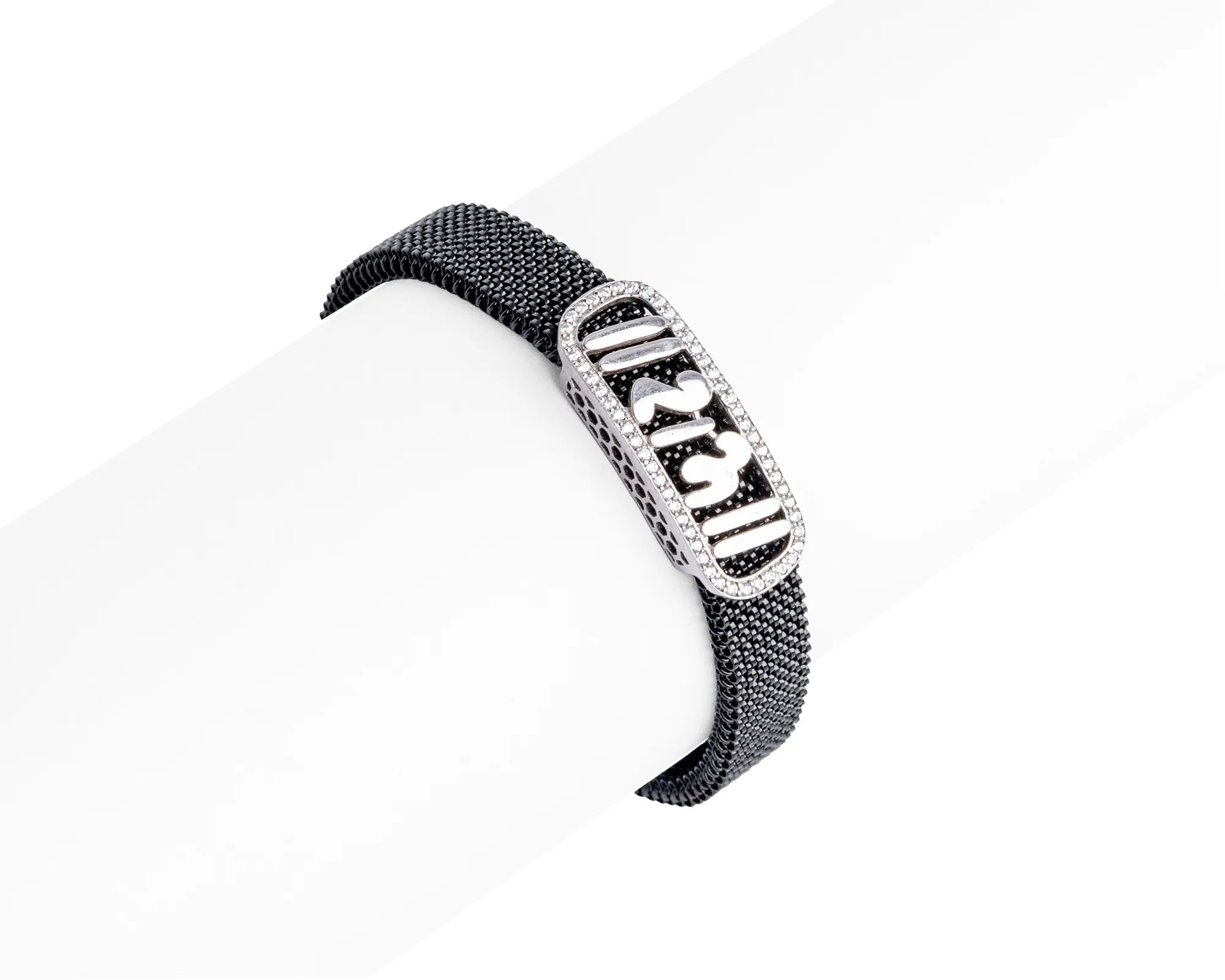 Keepsakes Infinity Charm Mesh Bracelet