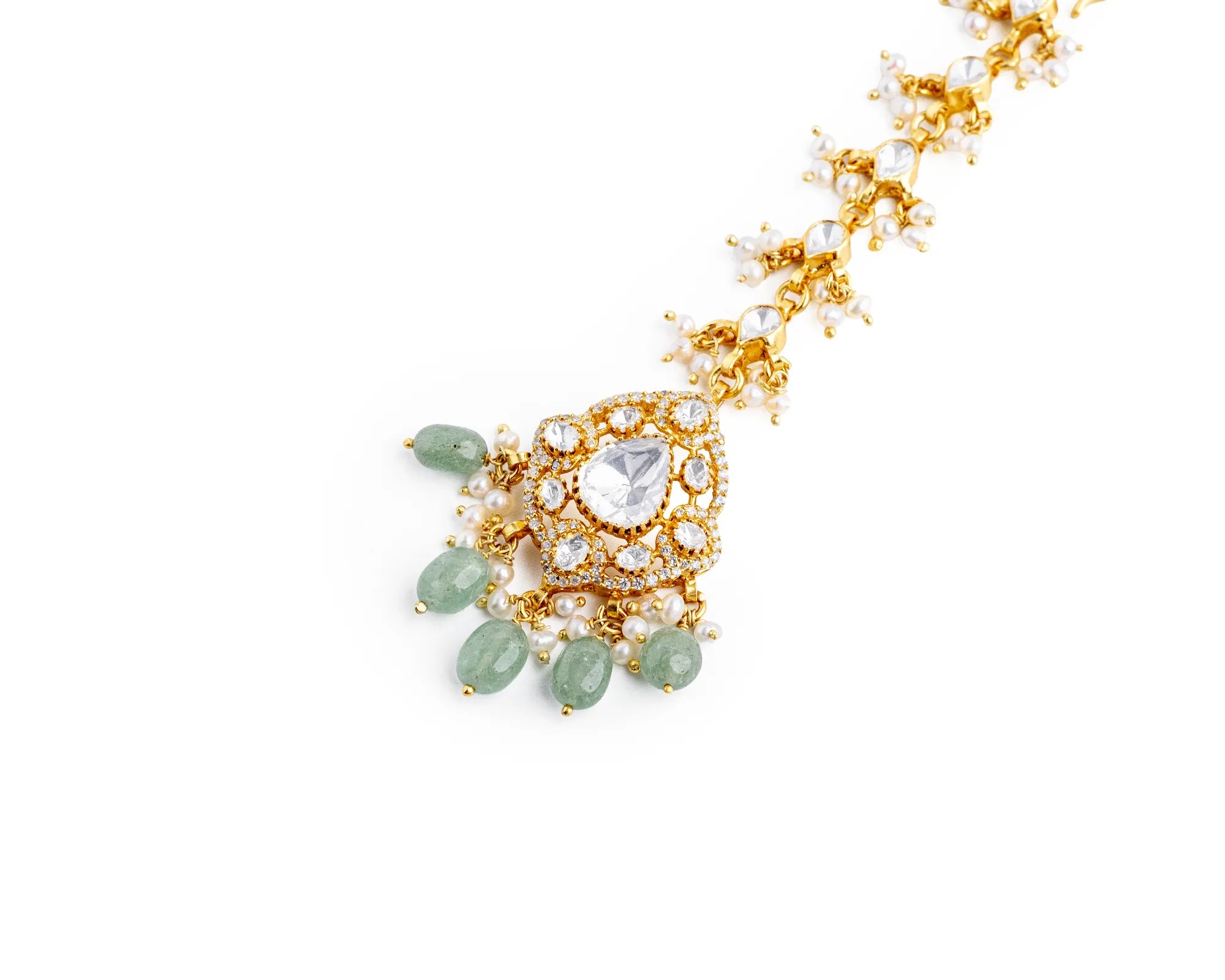Noor Teardrop Kundan Maang Tika