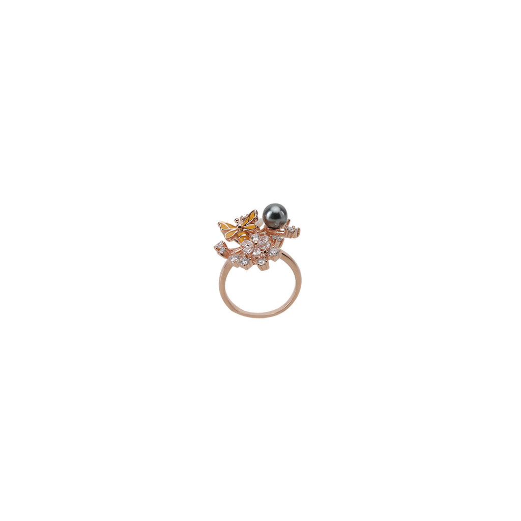 Mother Of Pearl Floral Ring