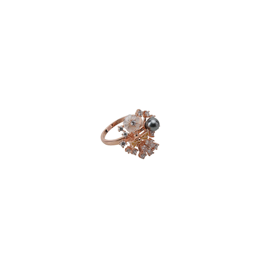 Mother Of Pearl Floral Ring