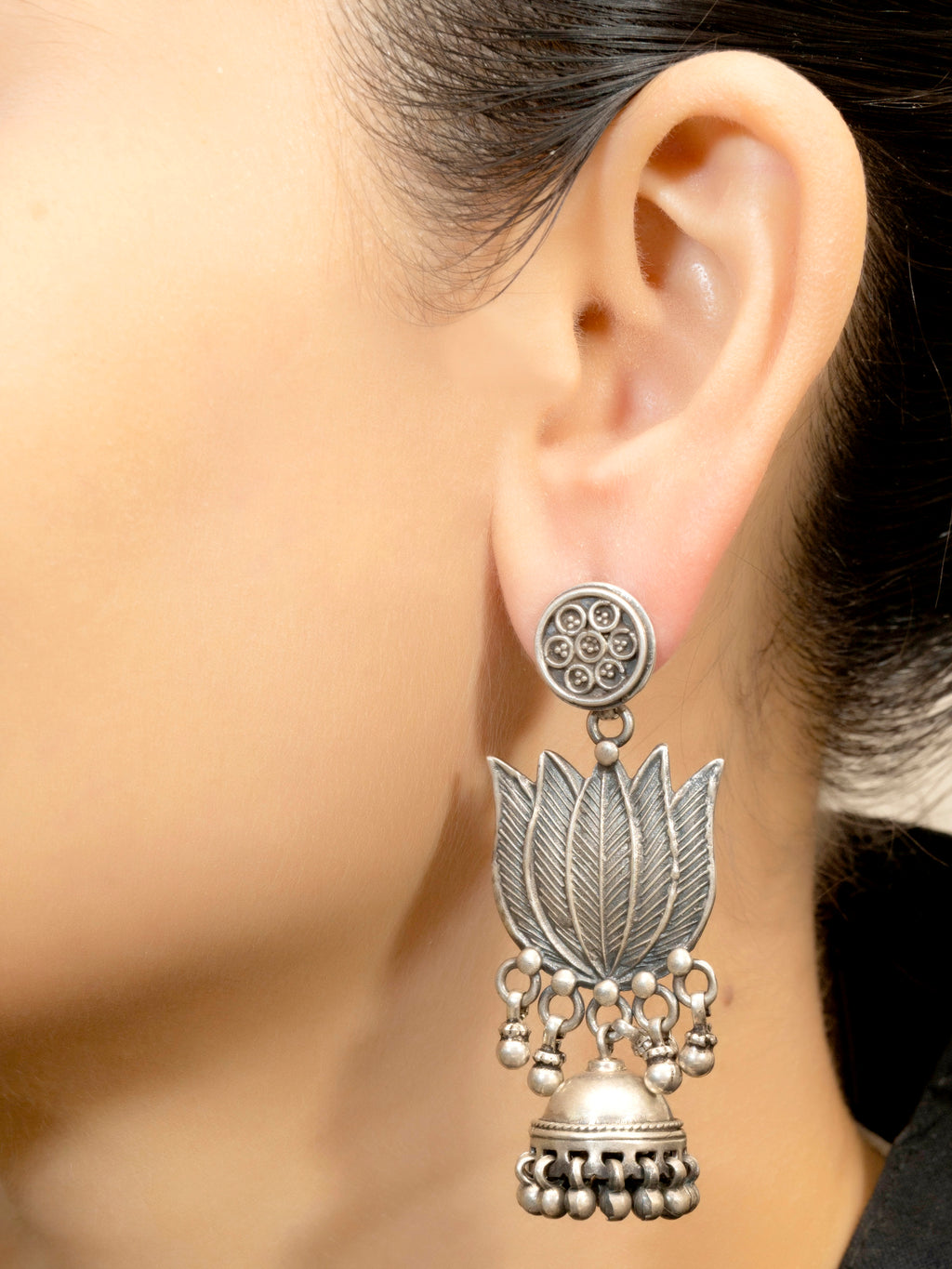 Lotus Jhumkha