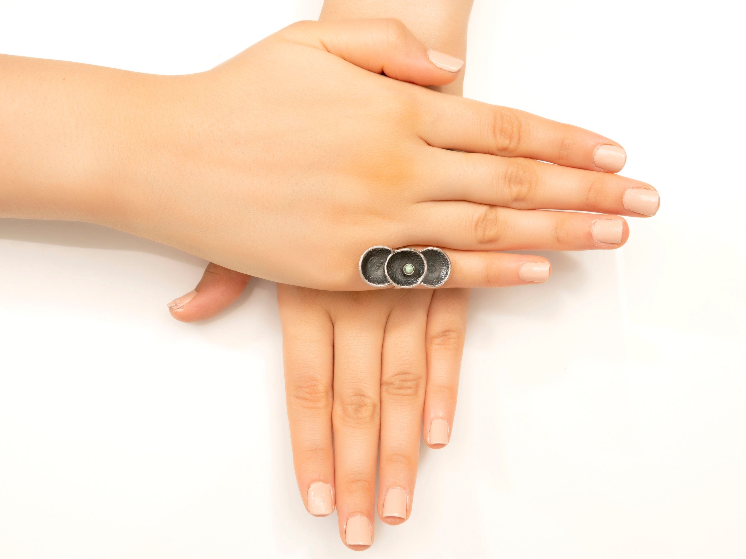 Triple Oyster Ring
