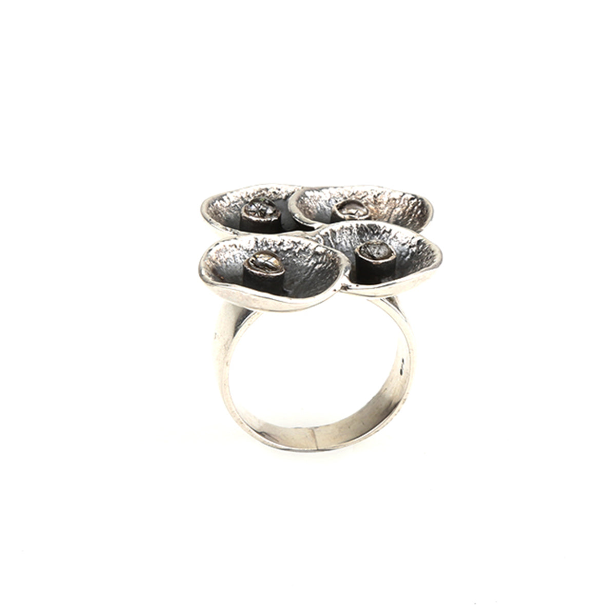 Oyster Ring