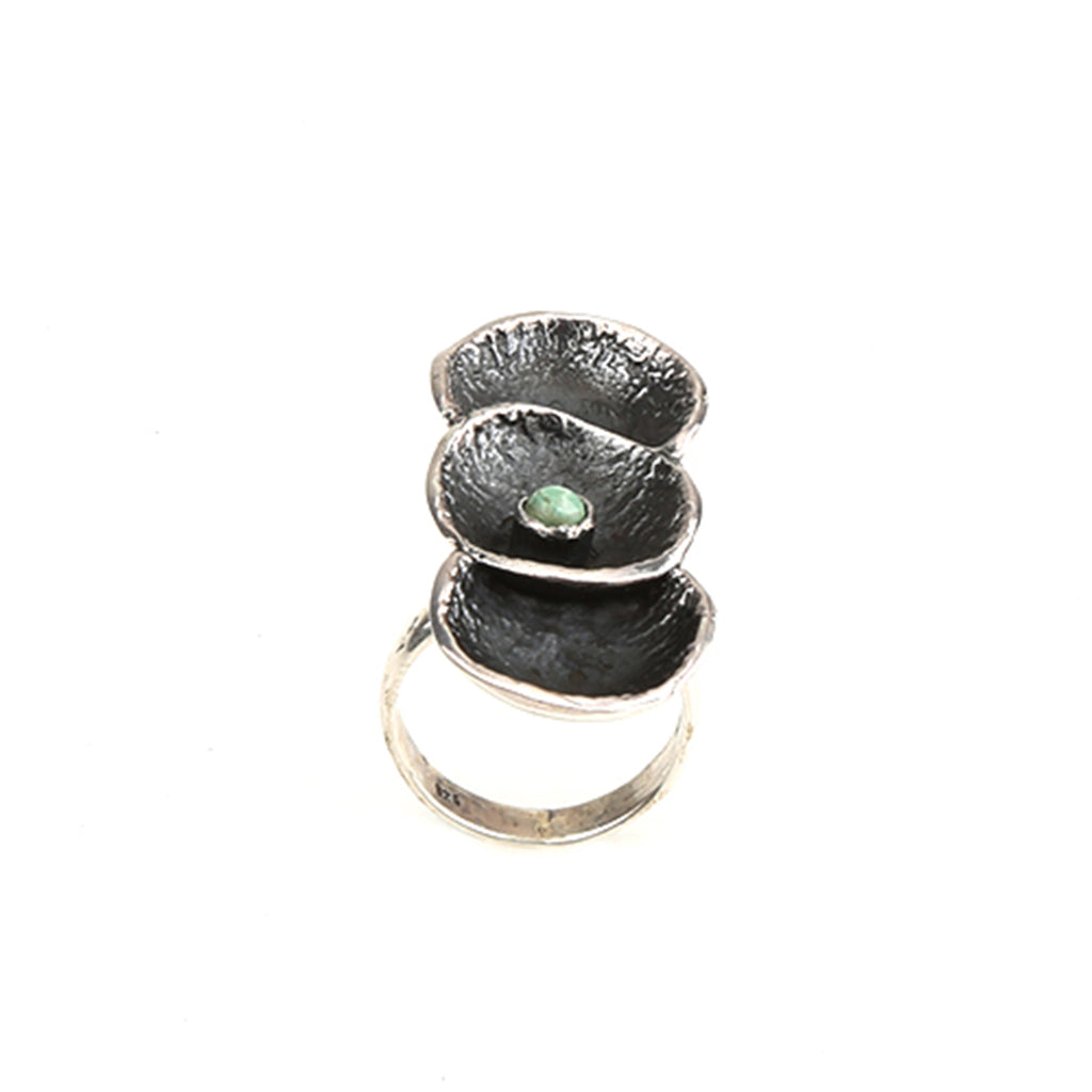 Triple Oyster Ring
