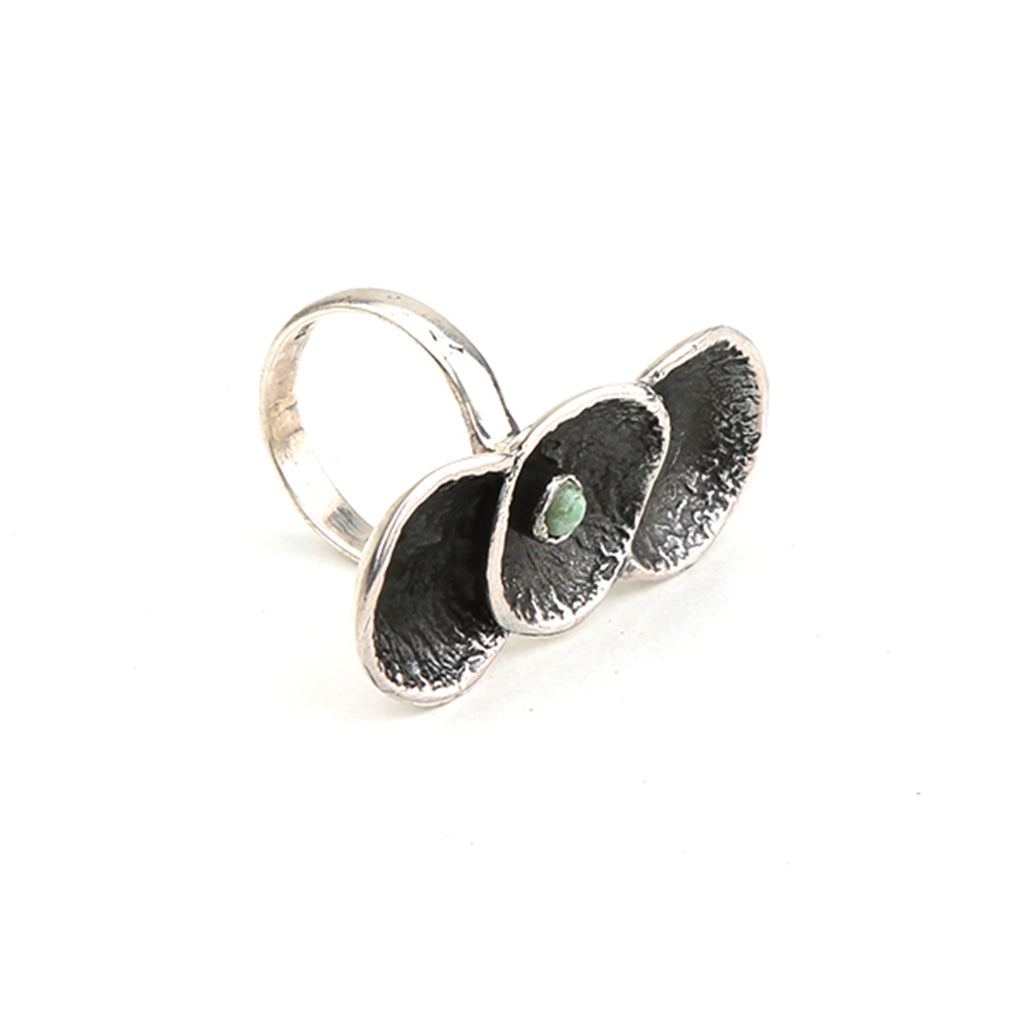 Triple Oyster Ring