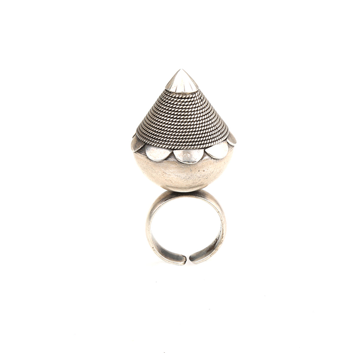 Ministress Ring